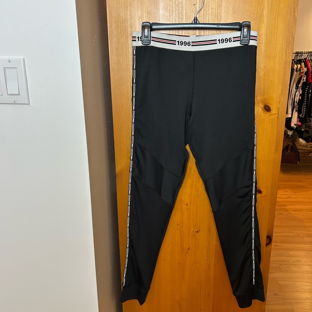 Black Track Pants with 1996 Stripe Detail❤️L